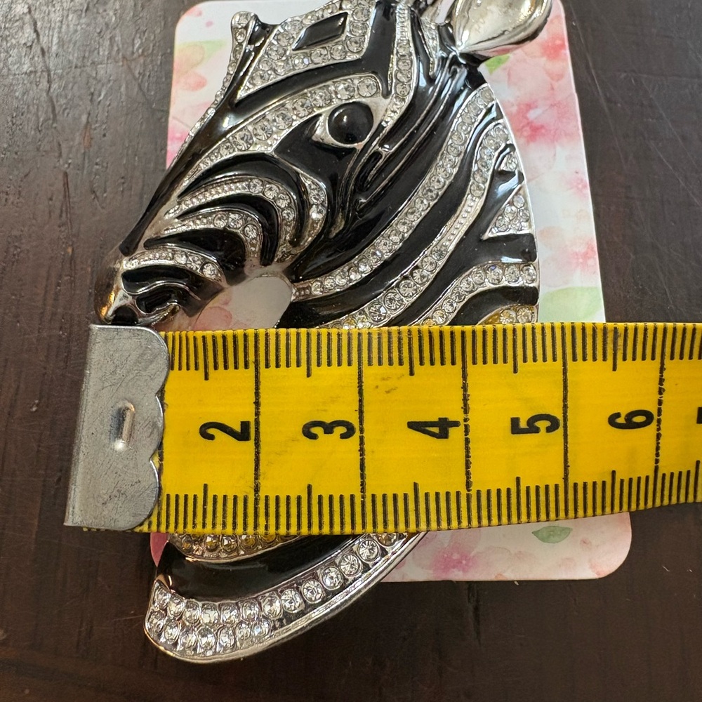 Large Zebra Brooch with Rhinestones - Picture 7 of 10